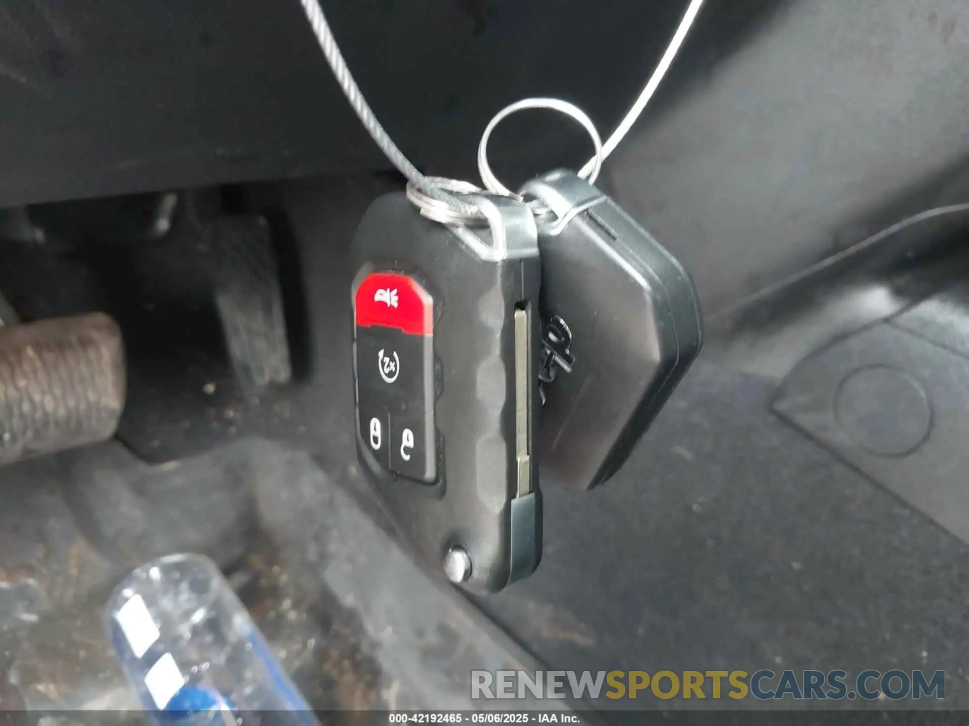 11 Фотография поврежденного автомобиля 1C4HJXEG6NW267825 JEEP WRANGLER UNLIMITED 2022