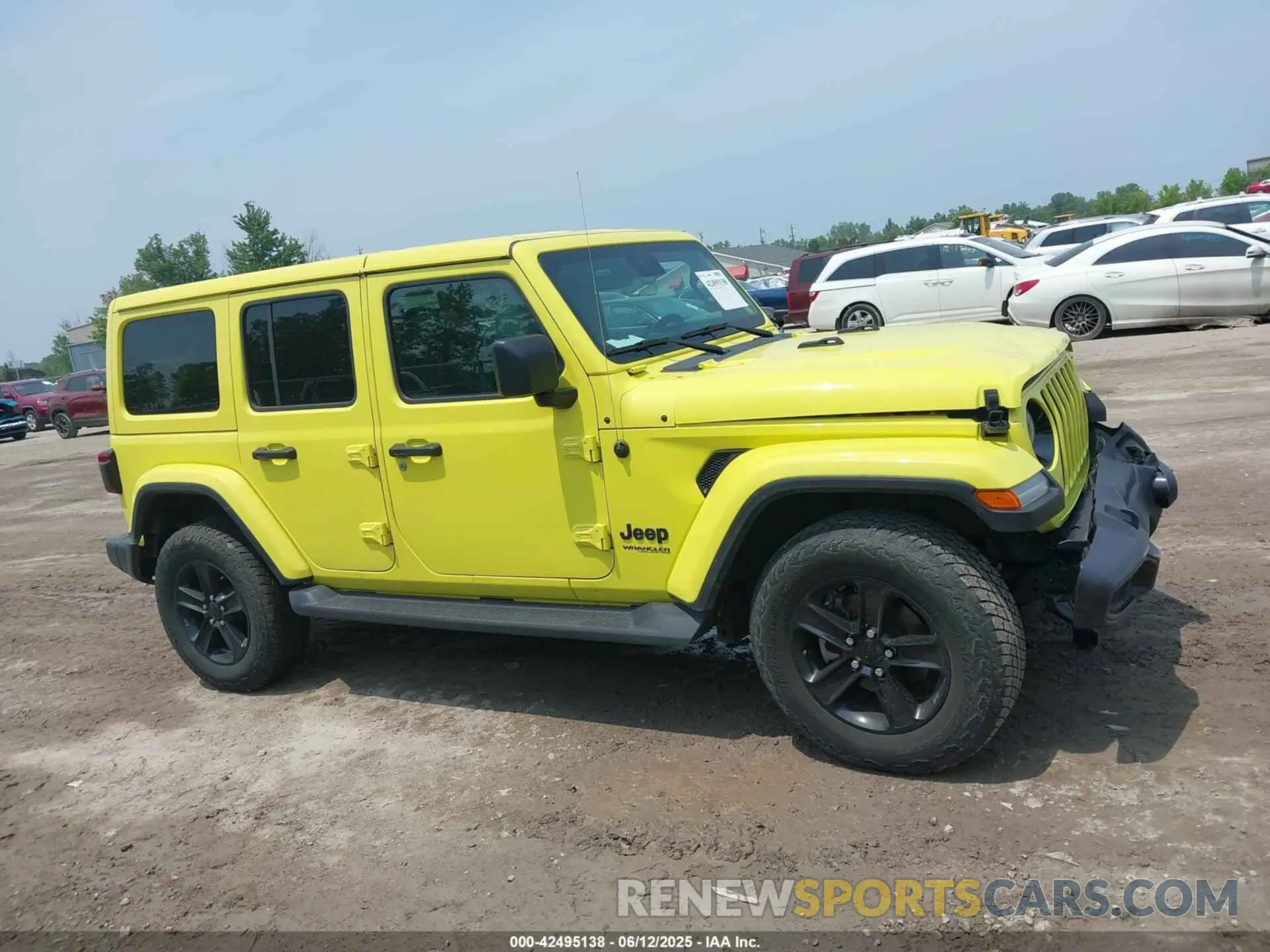 12 Photograph of a damaged car 1C4HJXEG7NW215698 JEEP WRANGLER UNLIMITED 2022