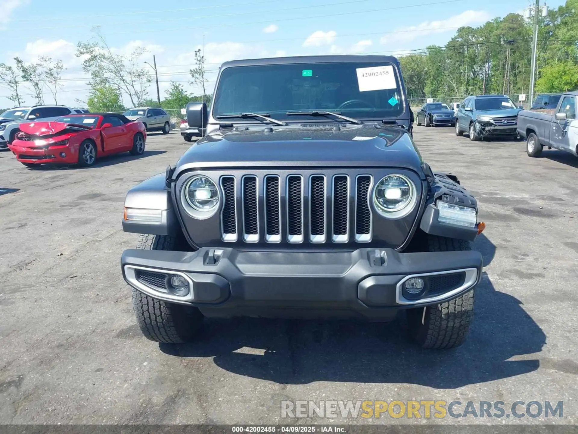12 Photograph of a damaged car 1C4HJXEN2NW194502 JEEP WRANGLER UNLIMITED 2022
