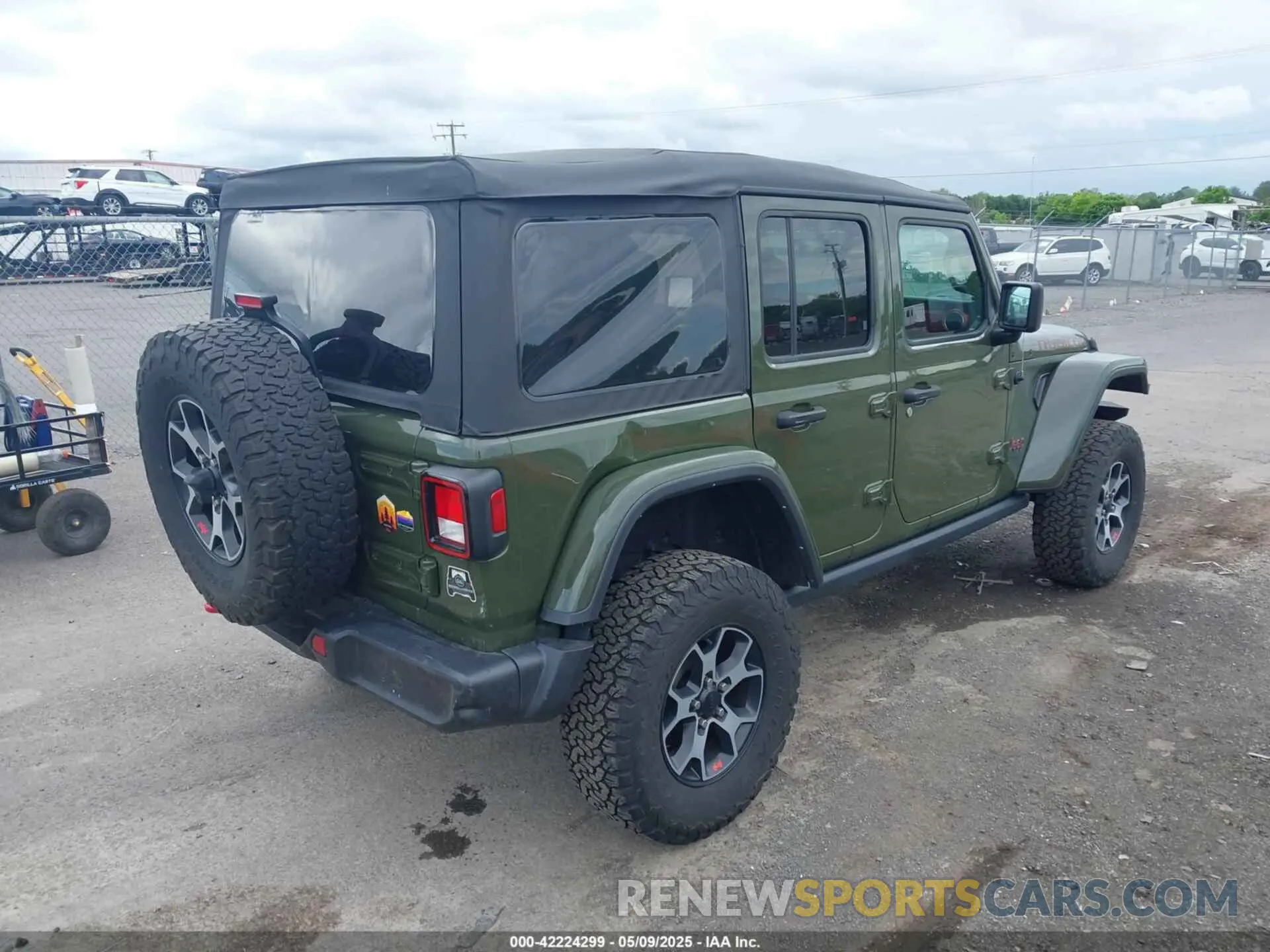 4 Фотография поврежденного автомобиля 1C4HJXFG5NW127263 JEEP WRANGLER UNLIMITED 2022