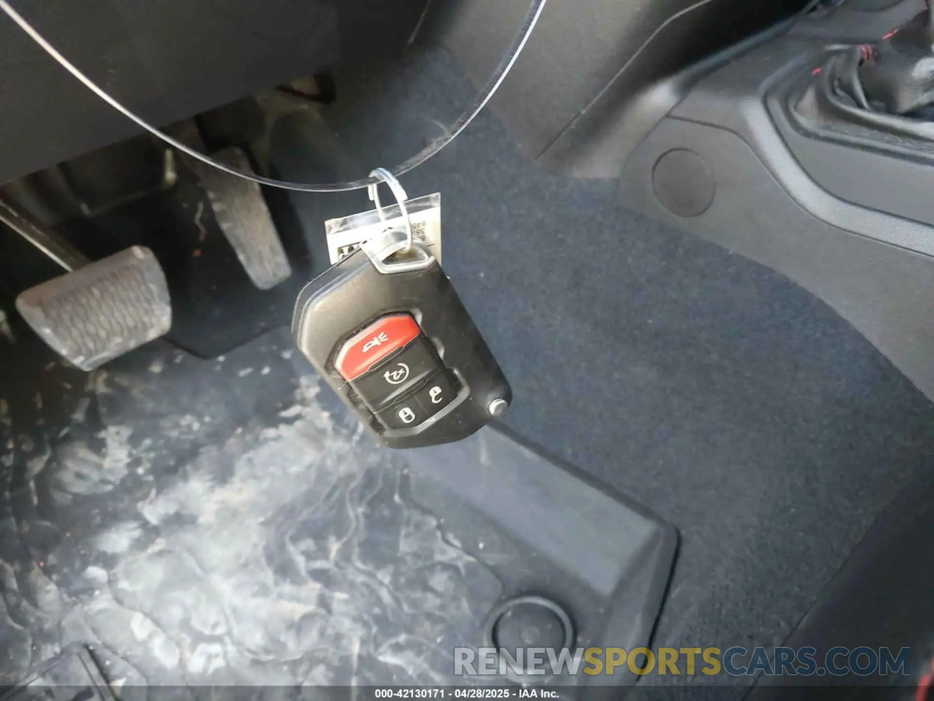 11 Photograph of a damaged car 1C4HJXFNXNW149063 JEEP WRANGLER UNLIMITED 2022