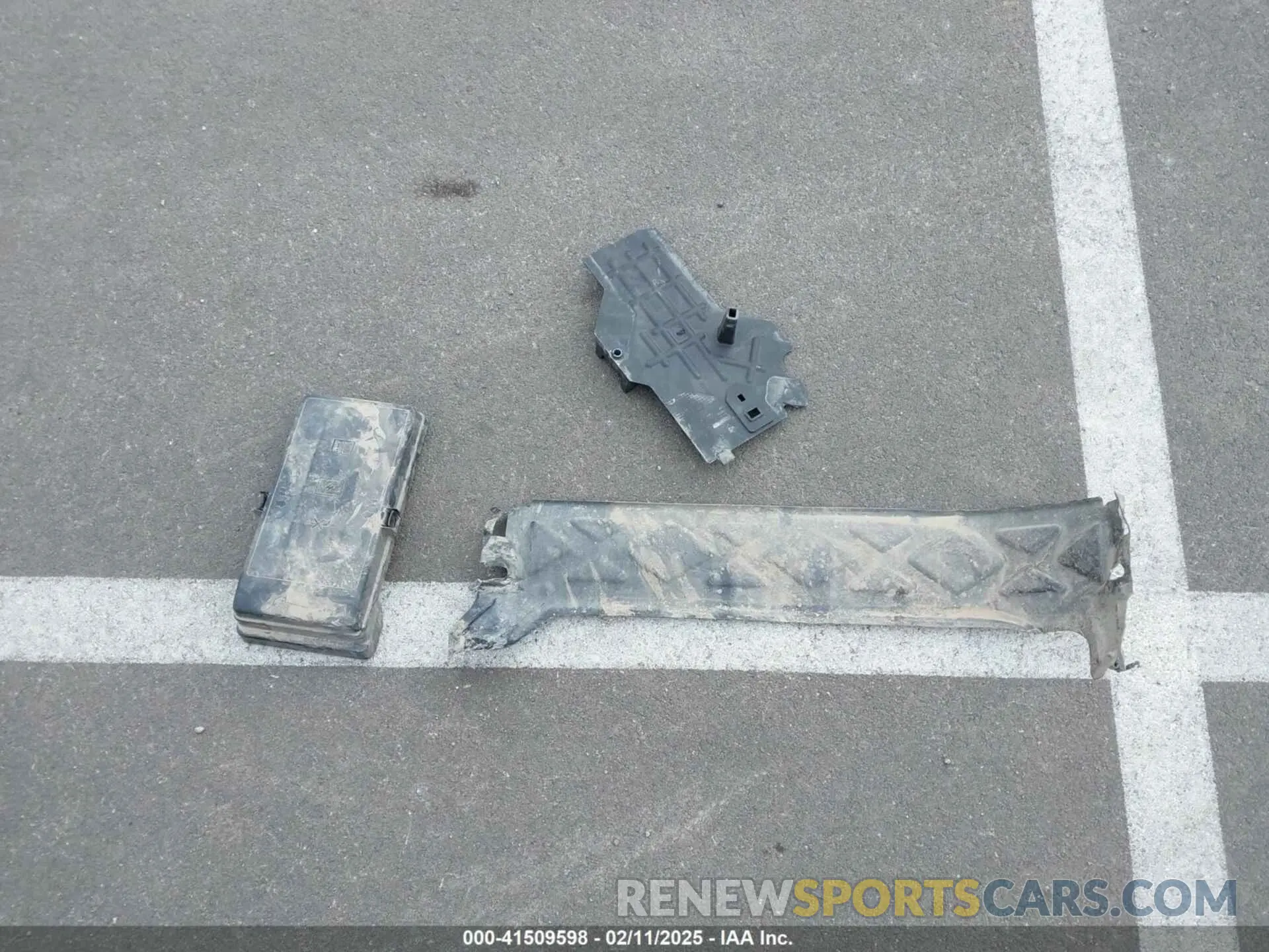 11 Photograph of a damaged car 1C4HJXKN6NW149177 JEEP WRANGLER UNLIMITED 2022