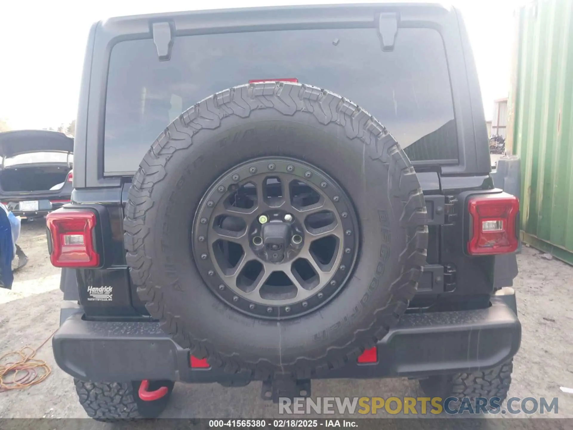 17 Фотография поврежденного автомобиля 1C4JJXFG9NW264028 JEEP WRANGLER UNLIMITED 2022