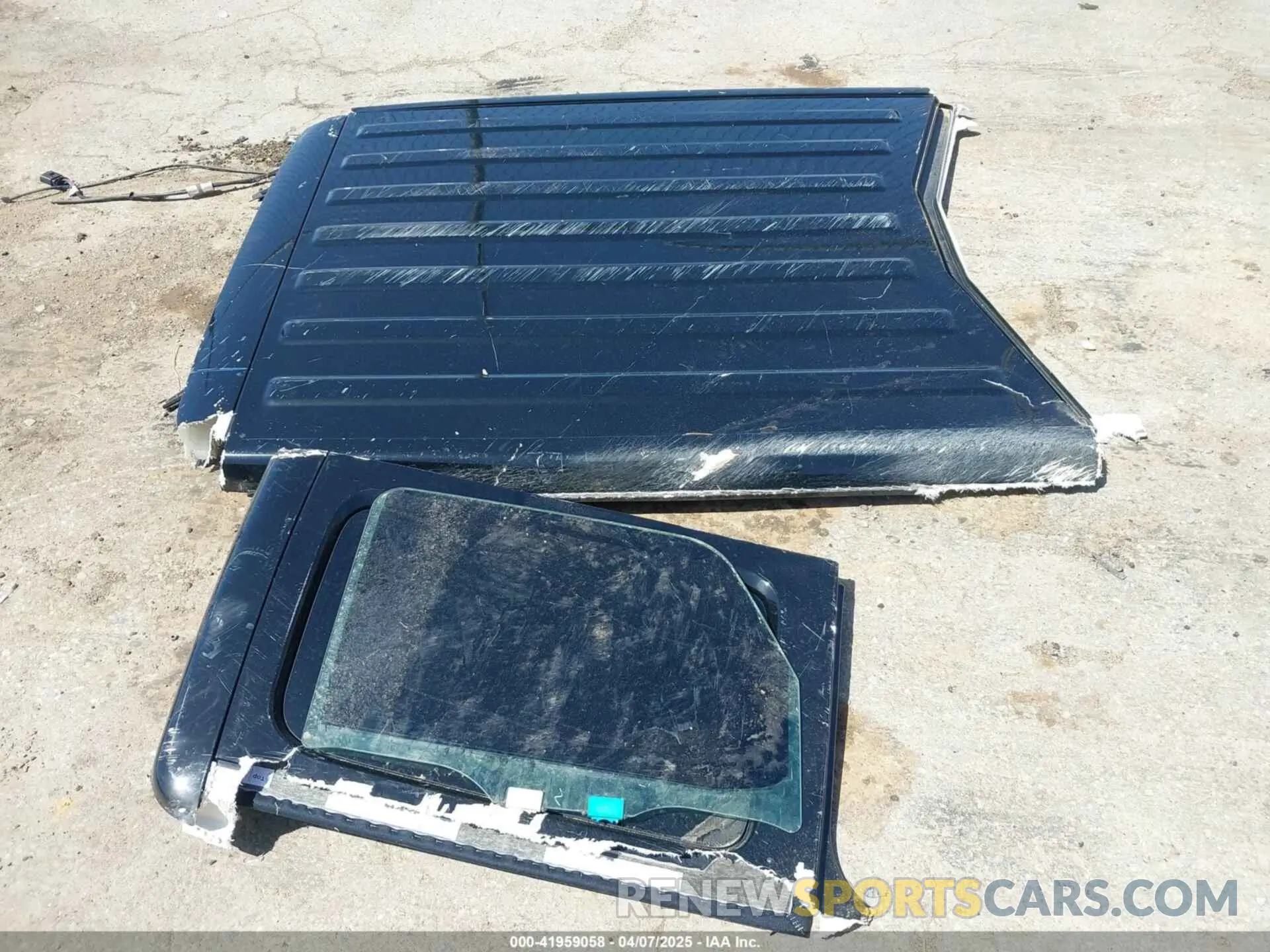 13 Photograph of a damaged car 1C4JJXSJXNW213946 JEEP WRANGLER UNLIMITED 2022