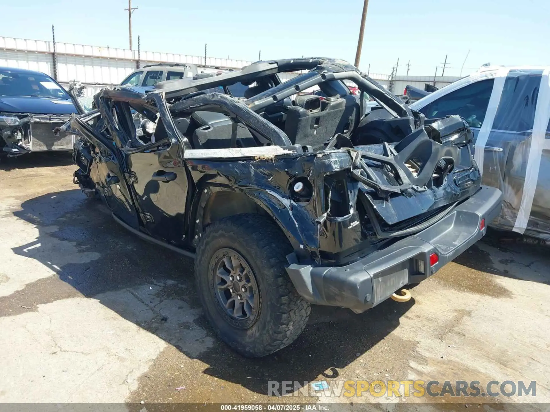 3 Photograph of a damaged car 1C4JJXSJXNW213946 JEEP WRANGLER UNLIMITED 2022