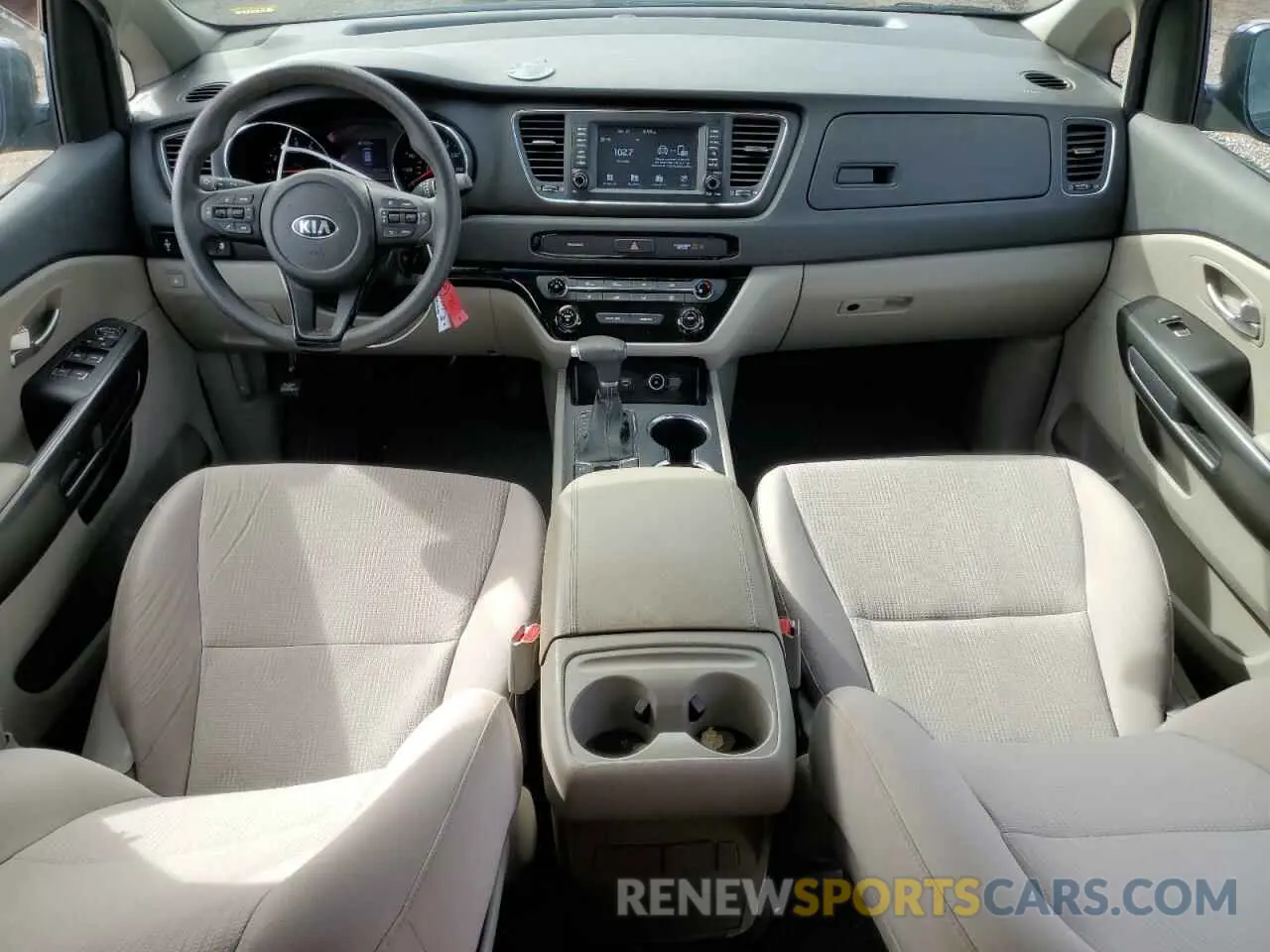 8 Photograph of a damaged car KNDMB5C10K6550506 KIA All Models 2019