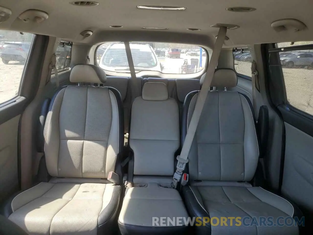 10 Фотография поврежденного автомобиля KNDMB5C1XK6510837 KIA All Models 2019