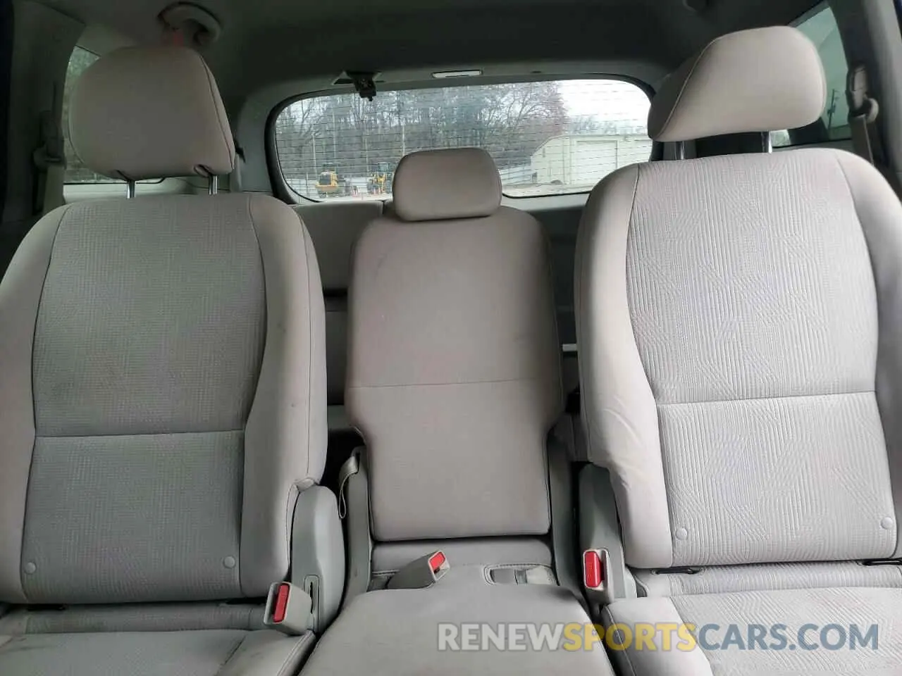 10 Фотография поврежденного автомобиля KNDMB5C11L6616384 KIA All Models 2020