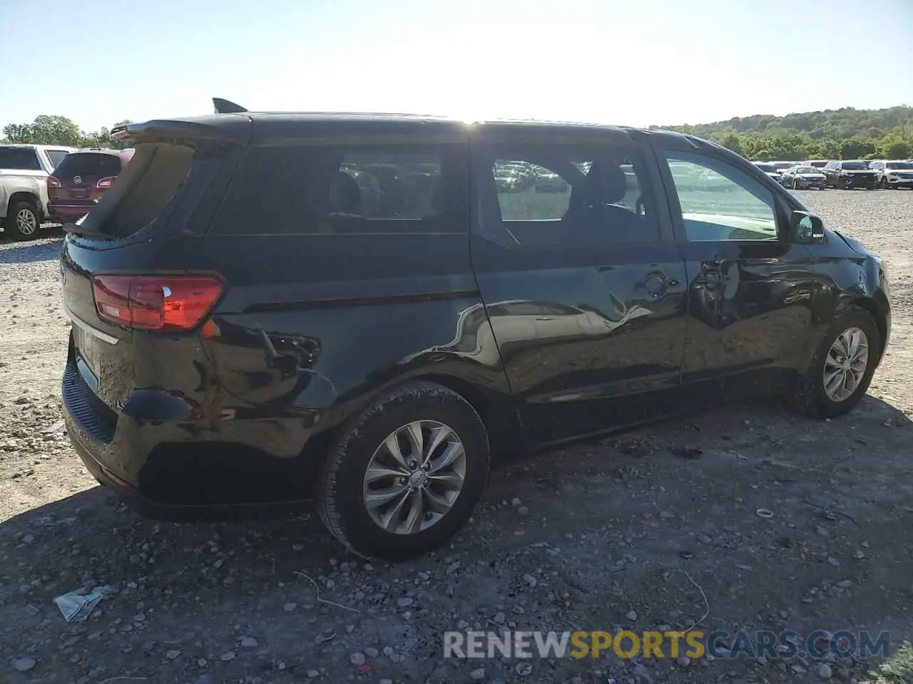 3 Photograph of a damaged car KNDMB5C17L6581785 KIA All Models 2020
