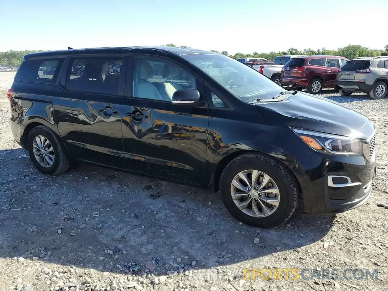 4 Photograph of a damaged car KNDMB5C17L6581785 KIA All Models 2020
