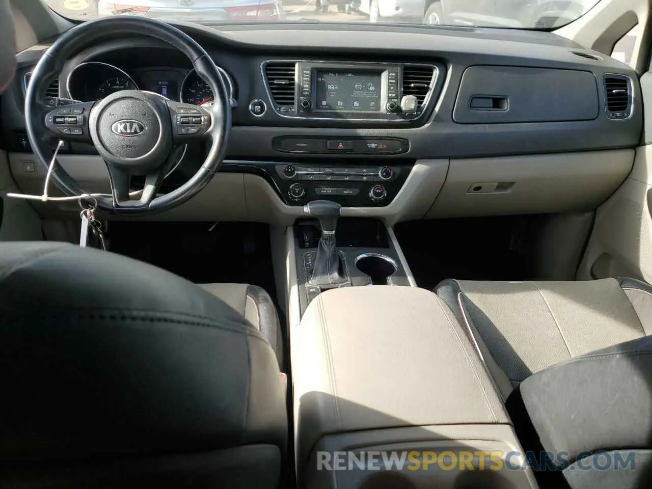8 Фотография поврежденного автомобиля KNDMB5C17L6647865 KIA All Models 2020