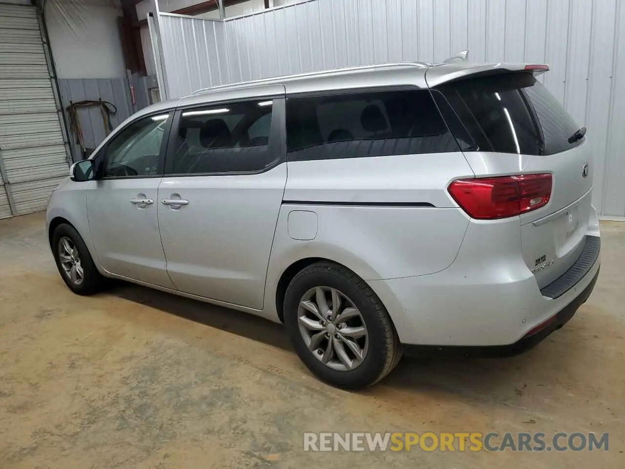 2 Photograph of a damaged car KNDMB5C18L6620660 KIA All Models 2020