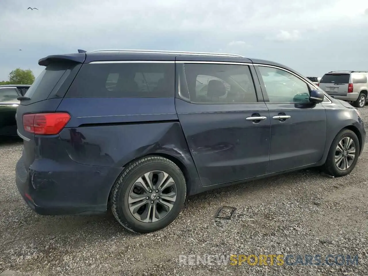 3 Photograph of a damaged car KNDMC5C19L6597855 KIA All Models 2020