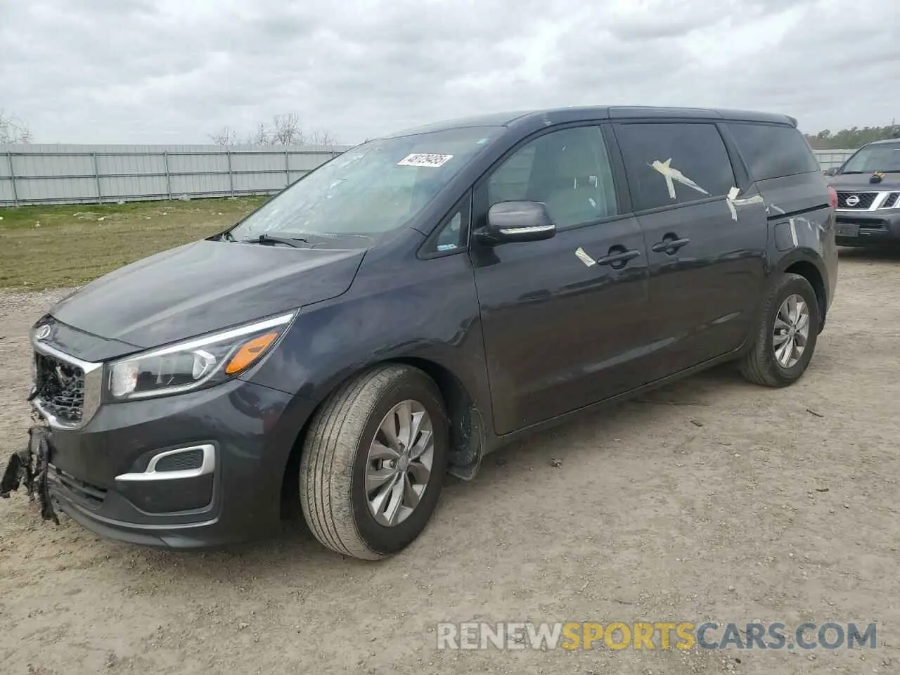 1 Photograph of a damaged car KNDMB5C17M6665266 KIA All Models 2021