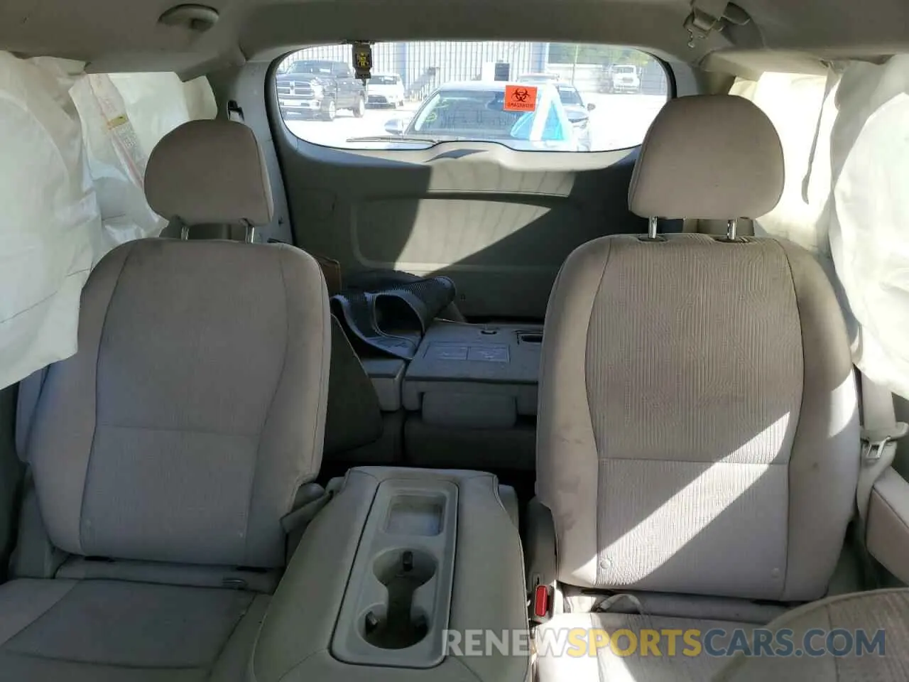 10 Фотография поврежденного автомобиля KNDMB5C17M6667292 KIA All Models 2021