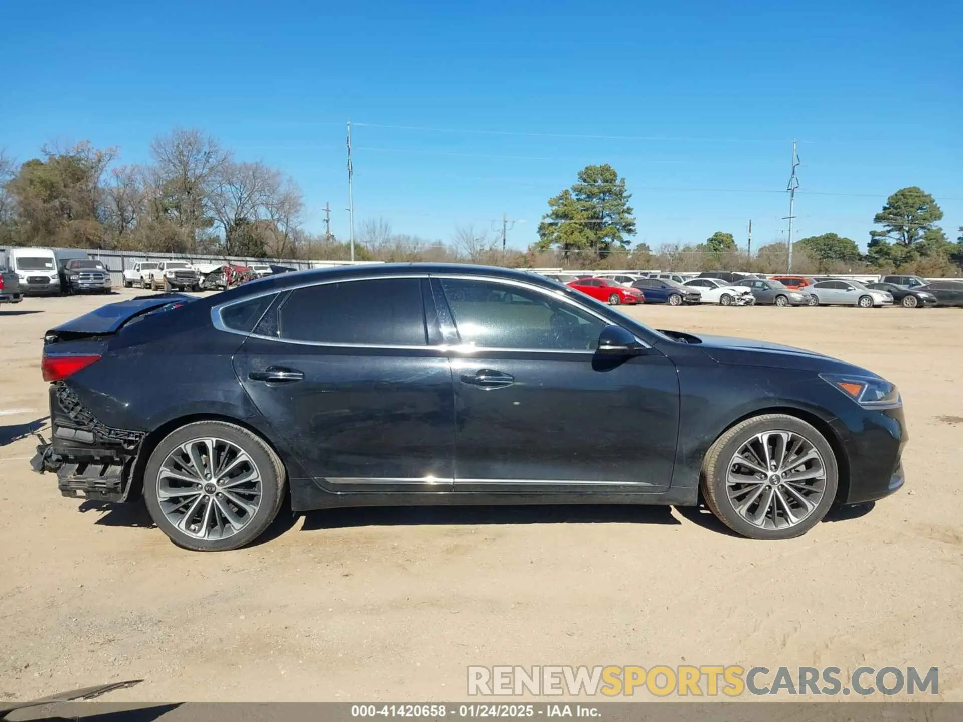 14 Photograph of a damaged car KNALC4J19K5171500 KIA CADENZA 2019