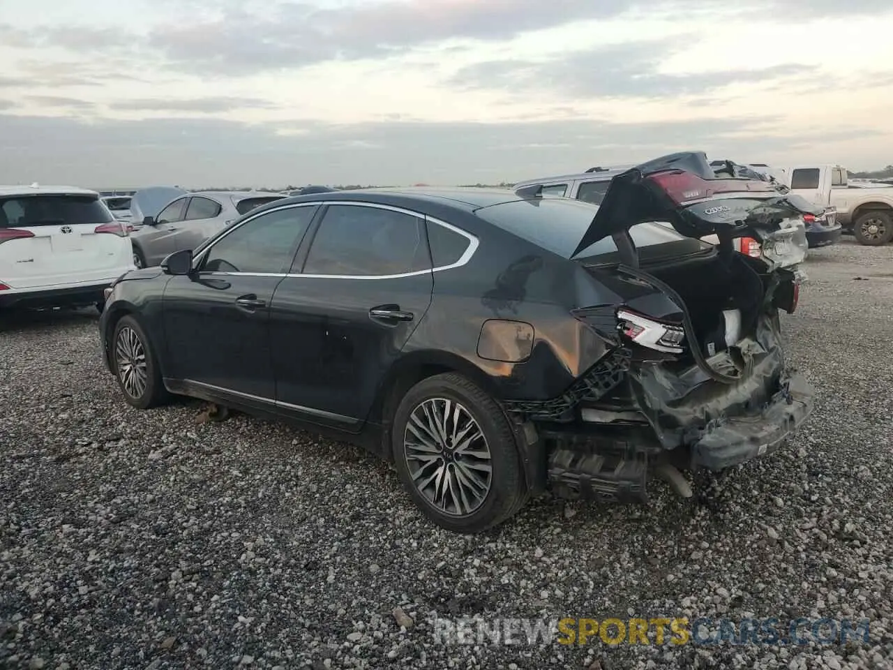 2 Фотография поврежденного автомобиля KNALC4J10L5233237 KIA CADENZA 2020