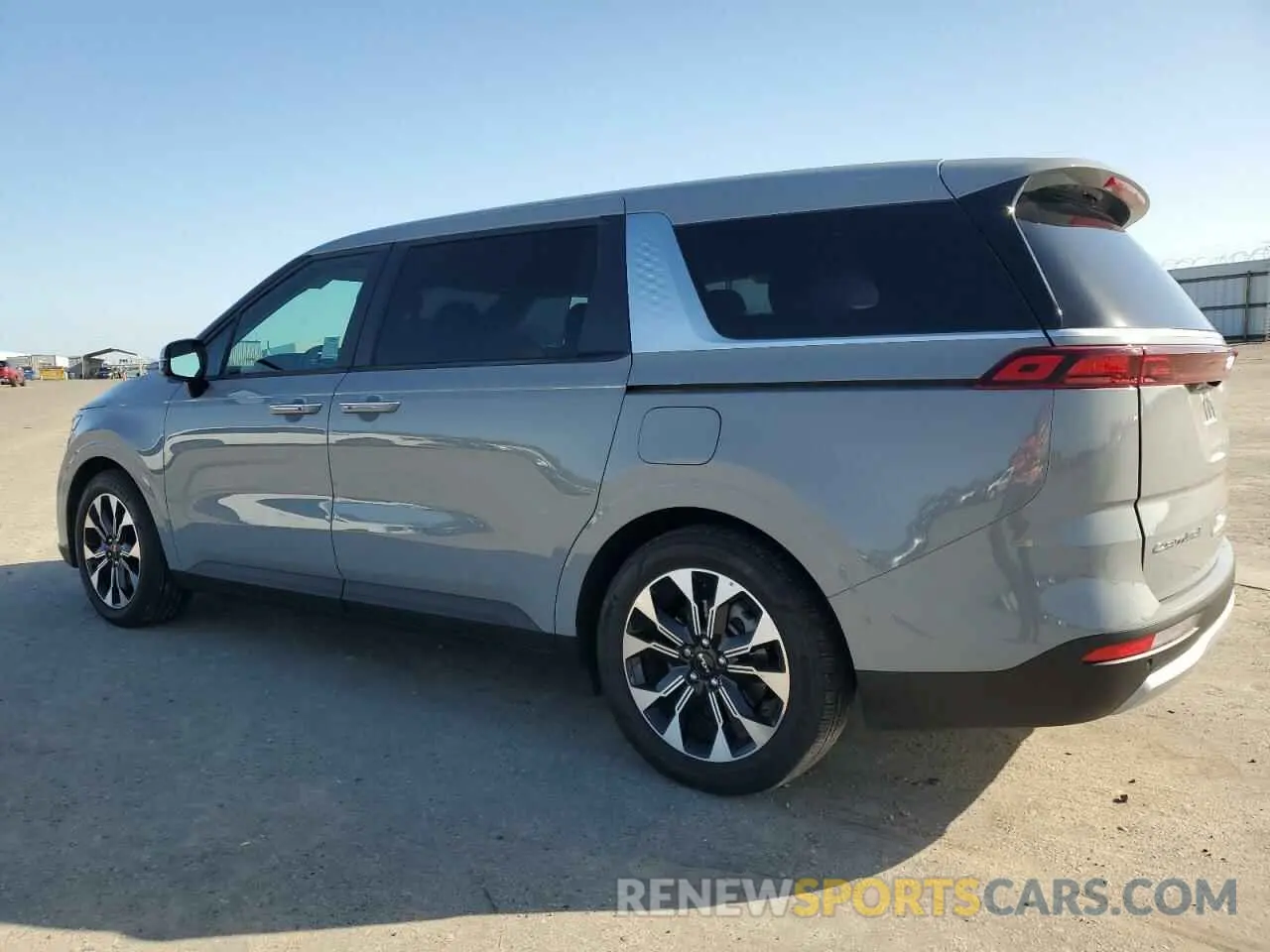 2 Фотография поврежденного автомобиля KNDNC5H30N6138019 KIA CARNIVAL E 2022