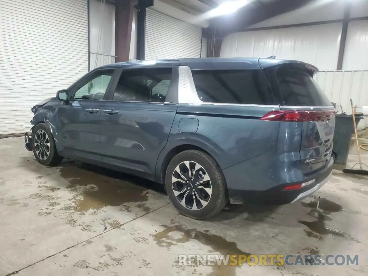 2 Photograph of a damaged car KNDNC5H34R6445165 KIA CARNIVAL E 2024