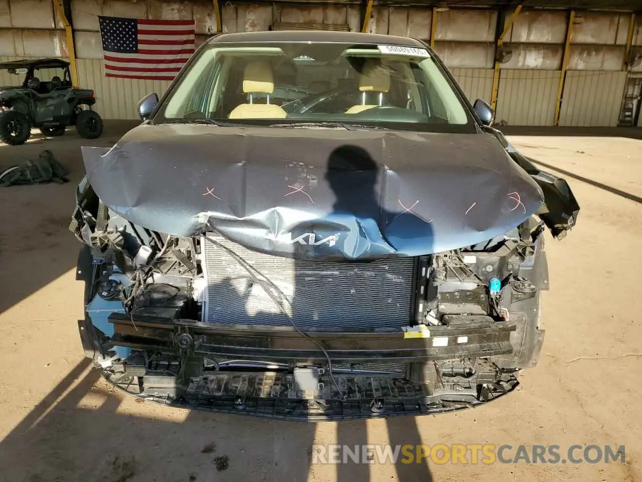 5 Photograph of a damaged car KNDNC5H37R6319303 KIA CARNIVAL E 2024