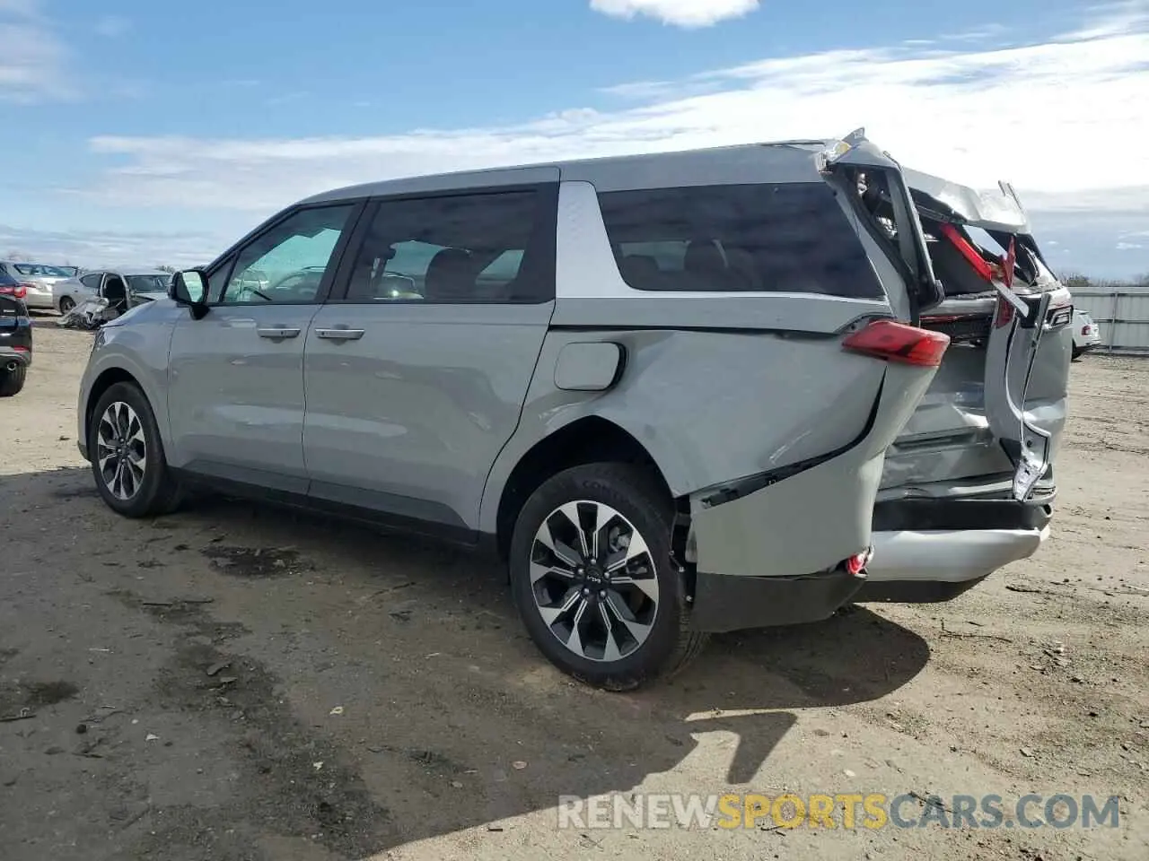 2 Photograph of a damaged car KNDNC5H39R6440723 KIA CARNIVAL E 2024