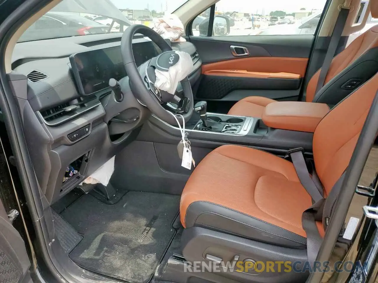 7 Photograph of a damaged car KNDNC5K33S6499880 KIA CARNIVAL E 2025