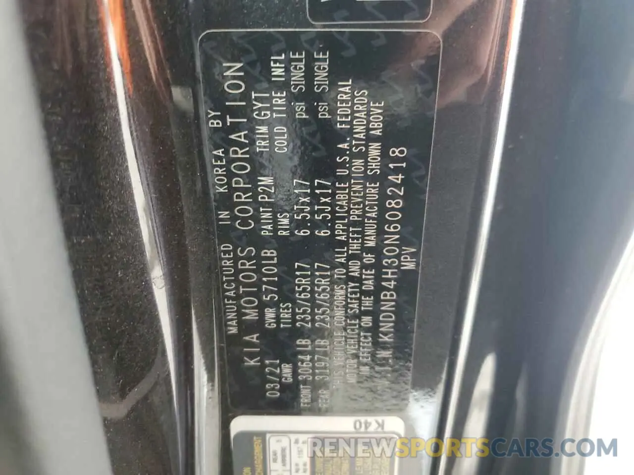 13 Photograph of a damaged car KNDNB4H30N6082418 KIA CARNIVAL L 2022