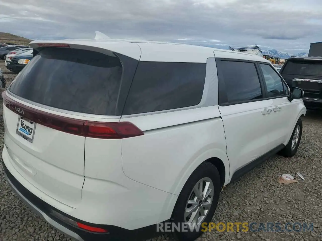 3 Фотография поврежденного автомобиля KNDNB4H30N6155724 KIA CARNIVAL L 2022