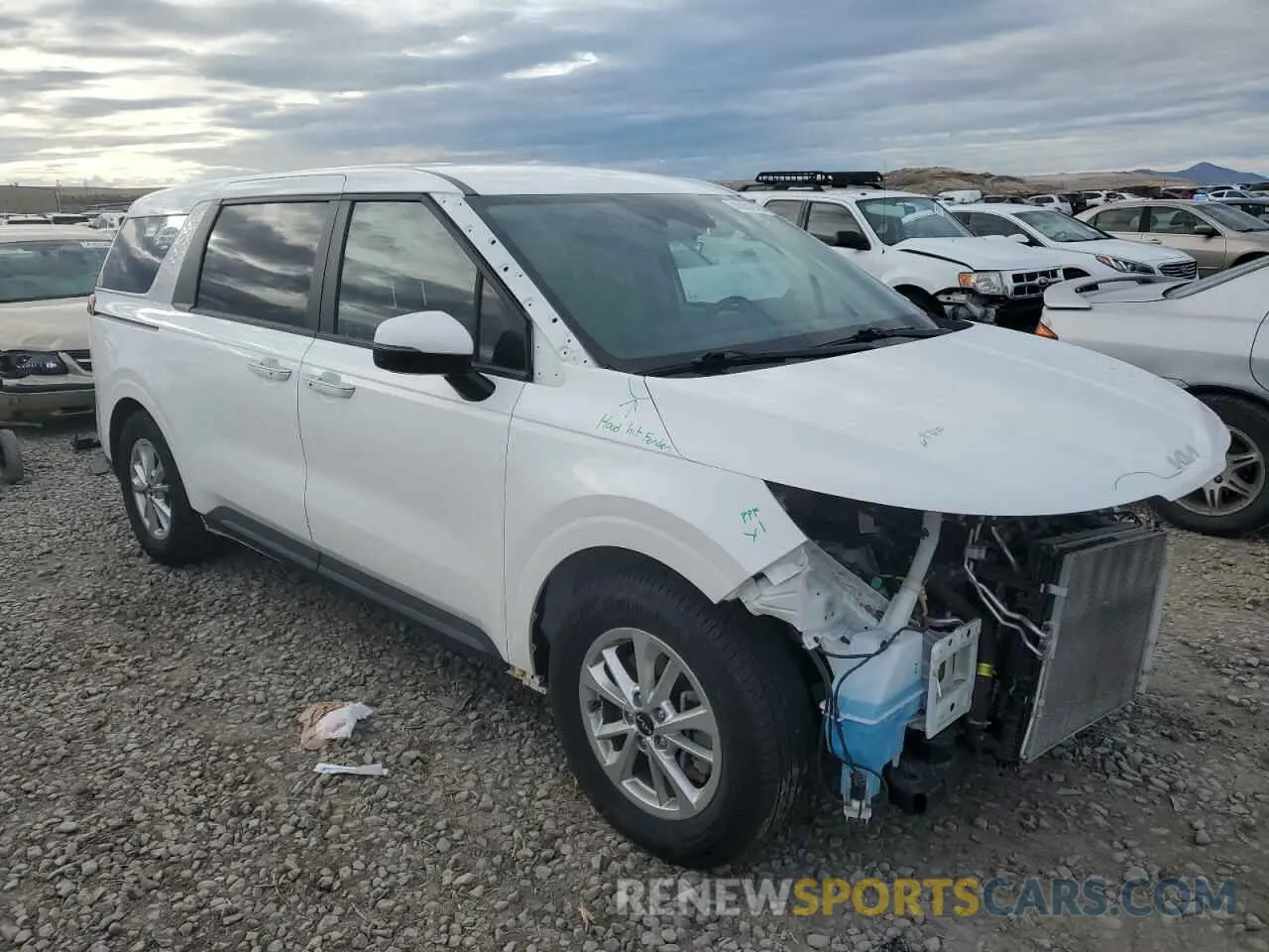 4 Фотография поврежденного автомобиля KNDNB4H30N6155724 KIA CARNIVAL L 2022