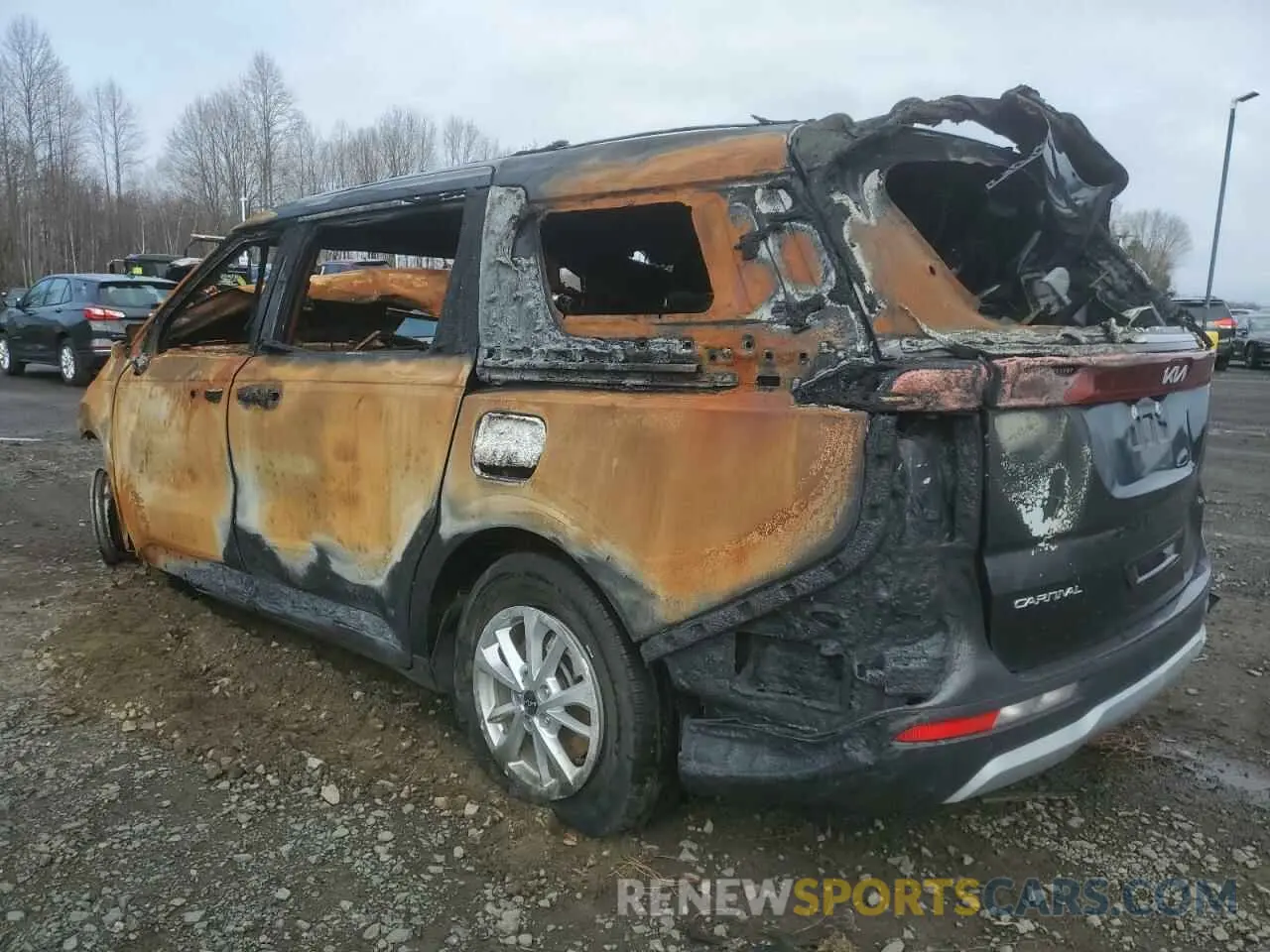 2 Photograph of a damaged car KNDNB4H32P6288262 KIA CARNIVAL L 2023