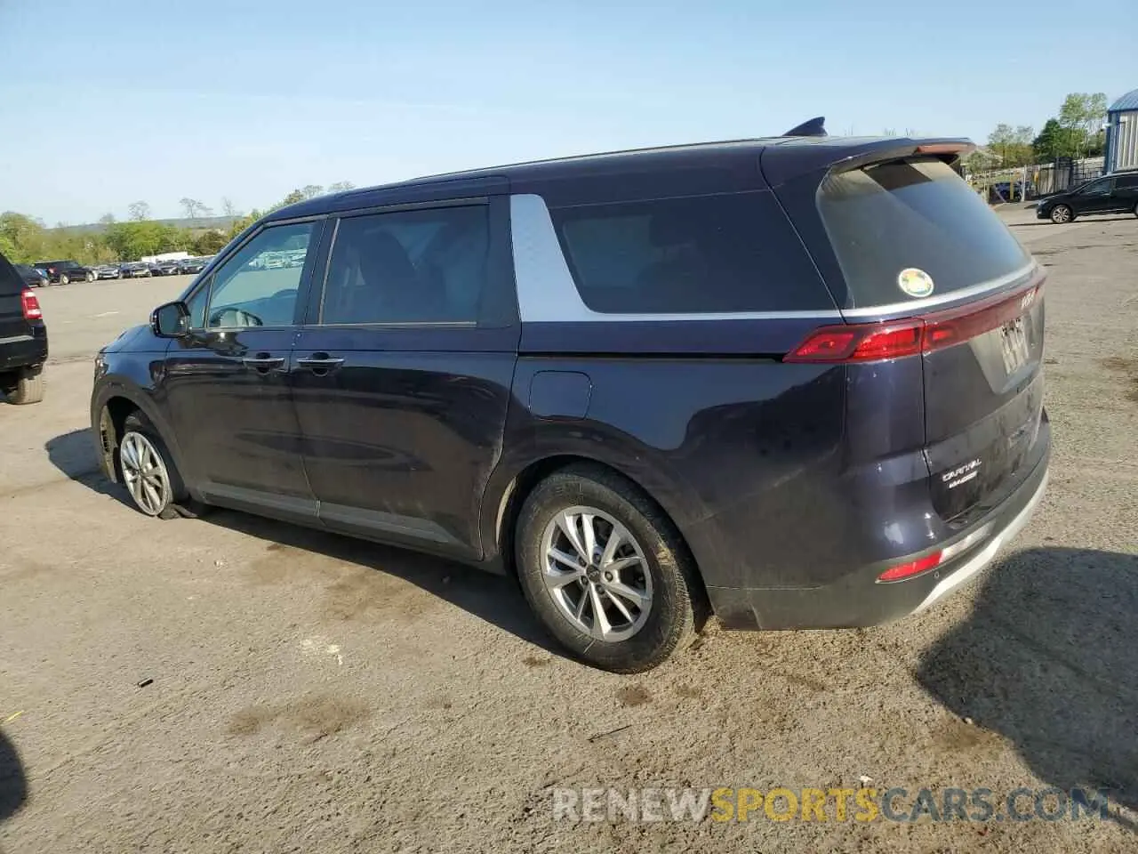 2 Photograph of a damaged car KNDNB4H37P6198332 KIA CARNIVAL L 2023