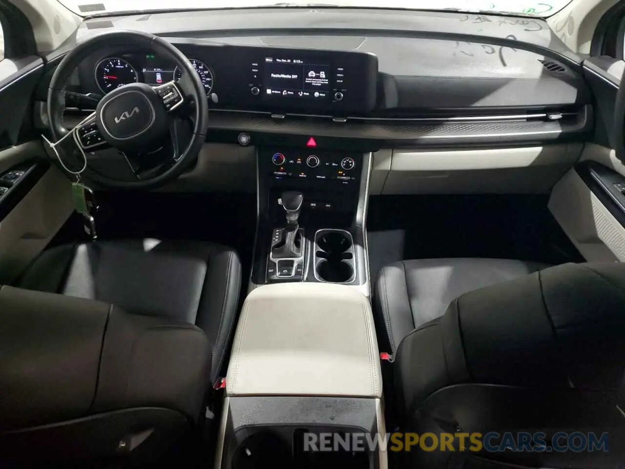 8 Фотография поврежденного автомобиля KNDNB4H39P6227409 KIA CARNIVAL L 2023