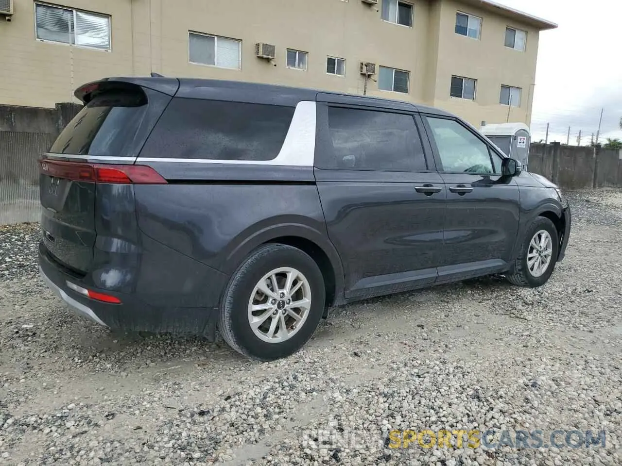 3 Фотография поврежденного автомобиля KNDNB4H39P6260491 KIA CARNIVAL L 2023