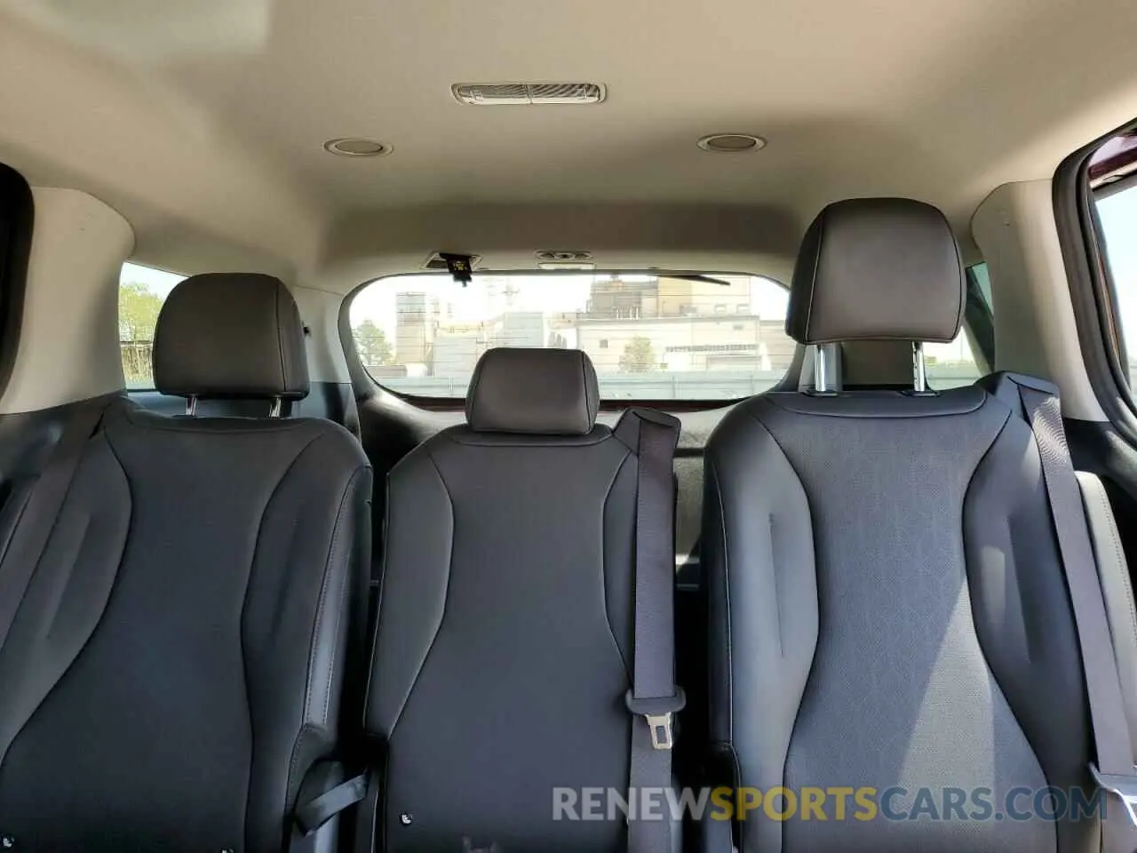 10 Фотография поврежденного автомобиля KNDNB4H30R6306809 KIA CARNIVAL L 2024