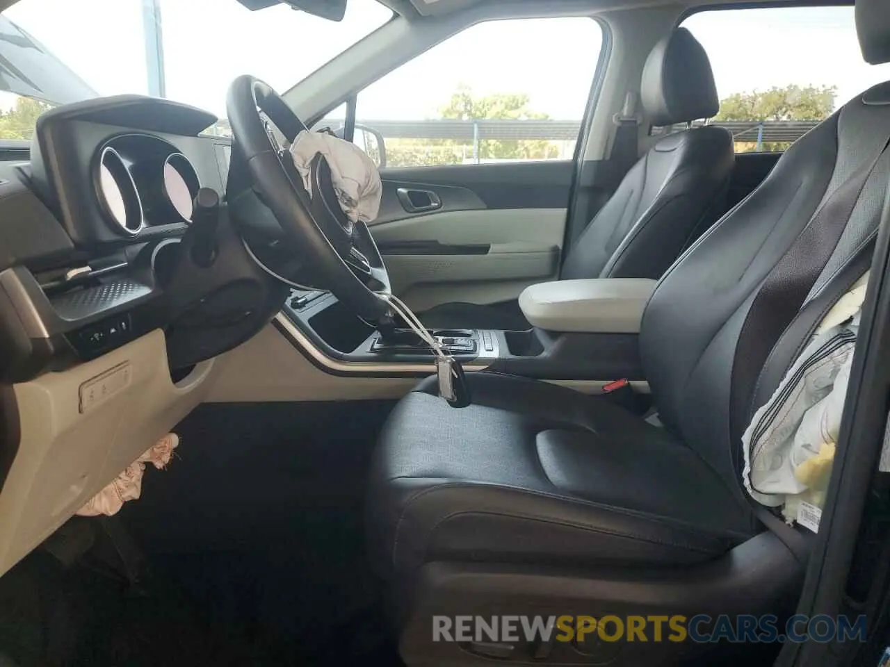 7 Photograph of a damaged car KNDNB4H33R6441069 KIA CARNIVAL L 2024