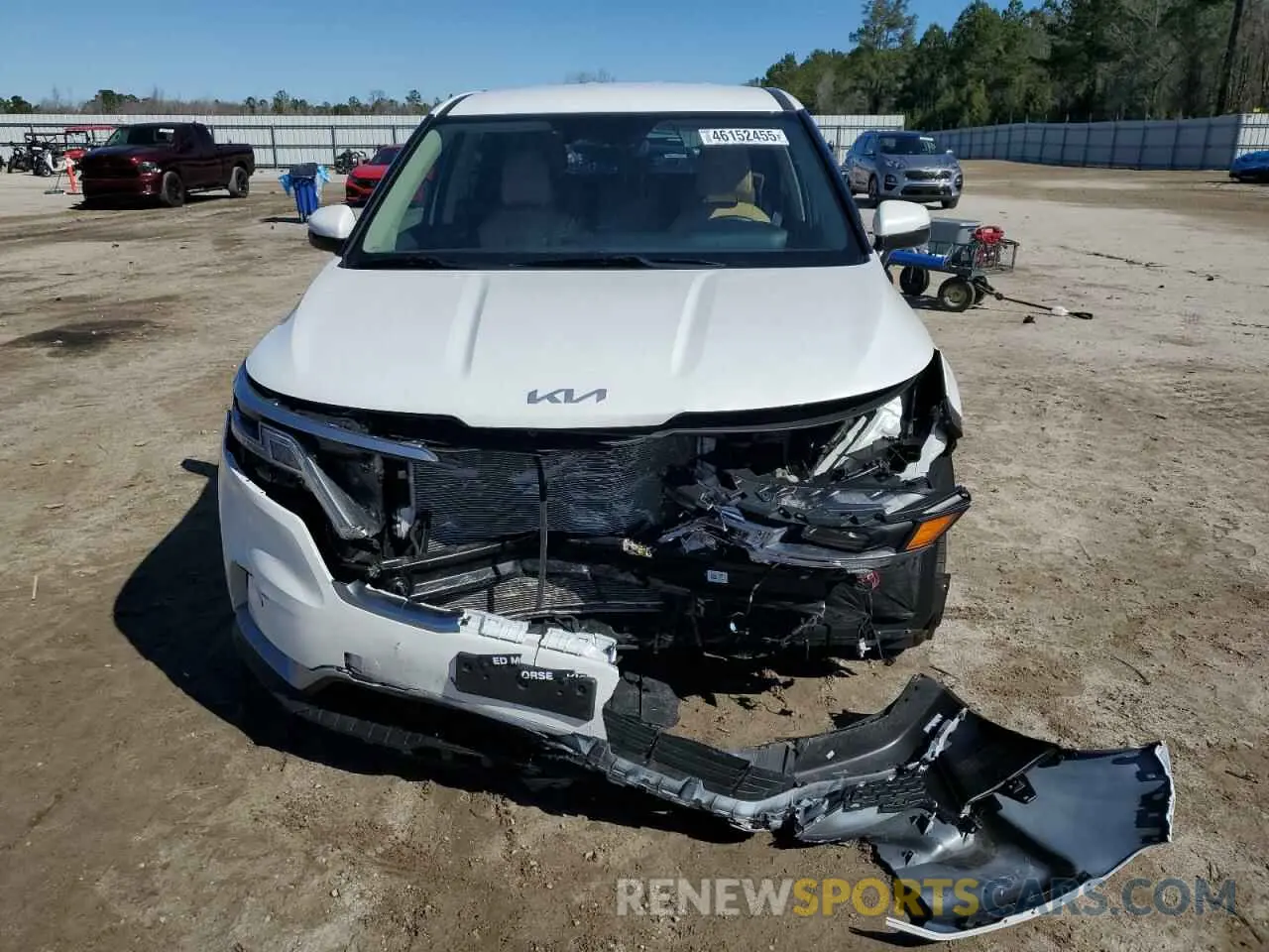 5 Photograph of a damaged car KNDNB4H36R6434620 KIA CARNIVAL L 2024