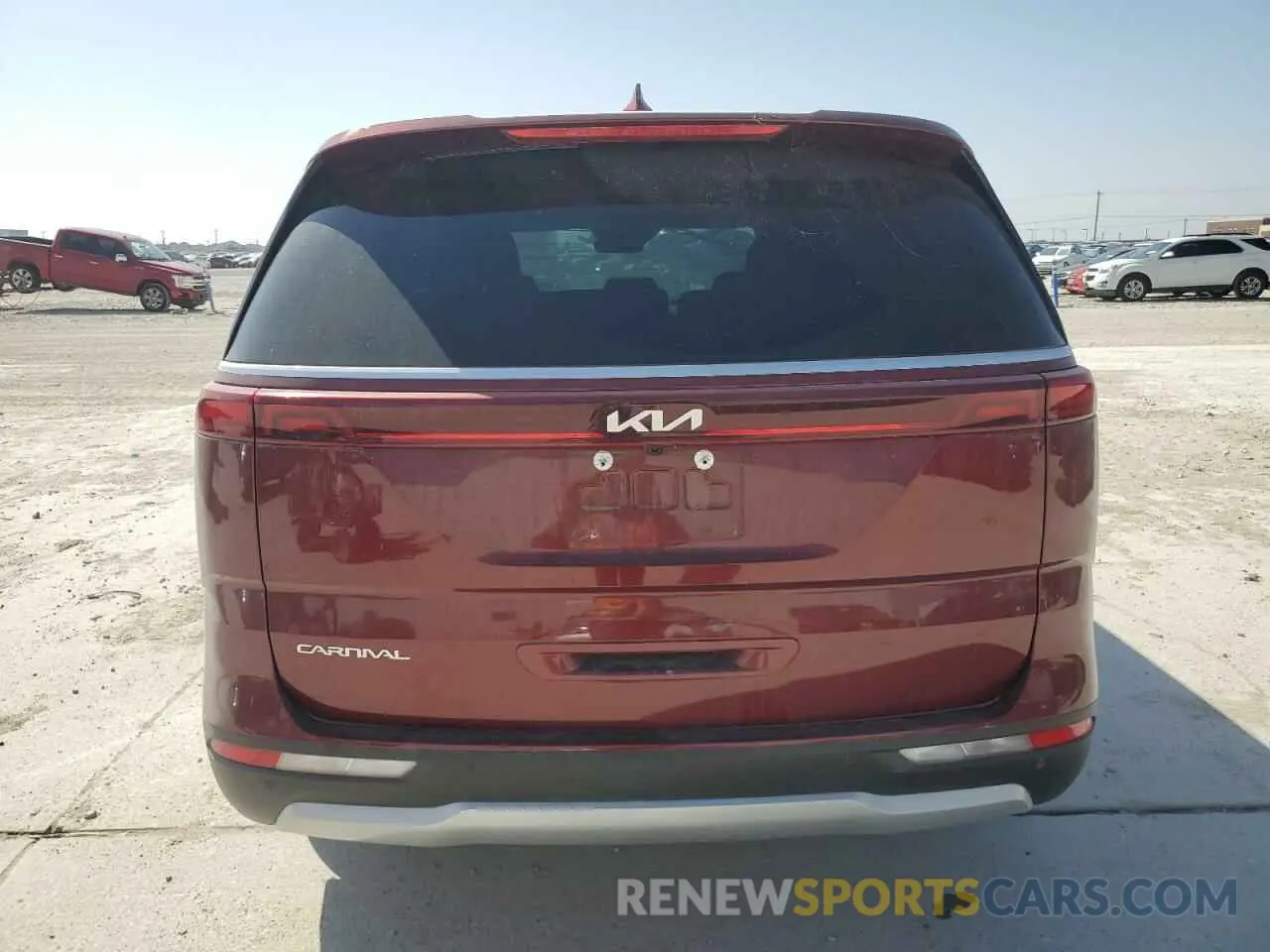 6 Photograph of a damaged car KNDNB4H39R6343339 KIA CARNIVAL L 2024