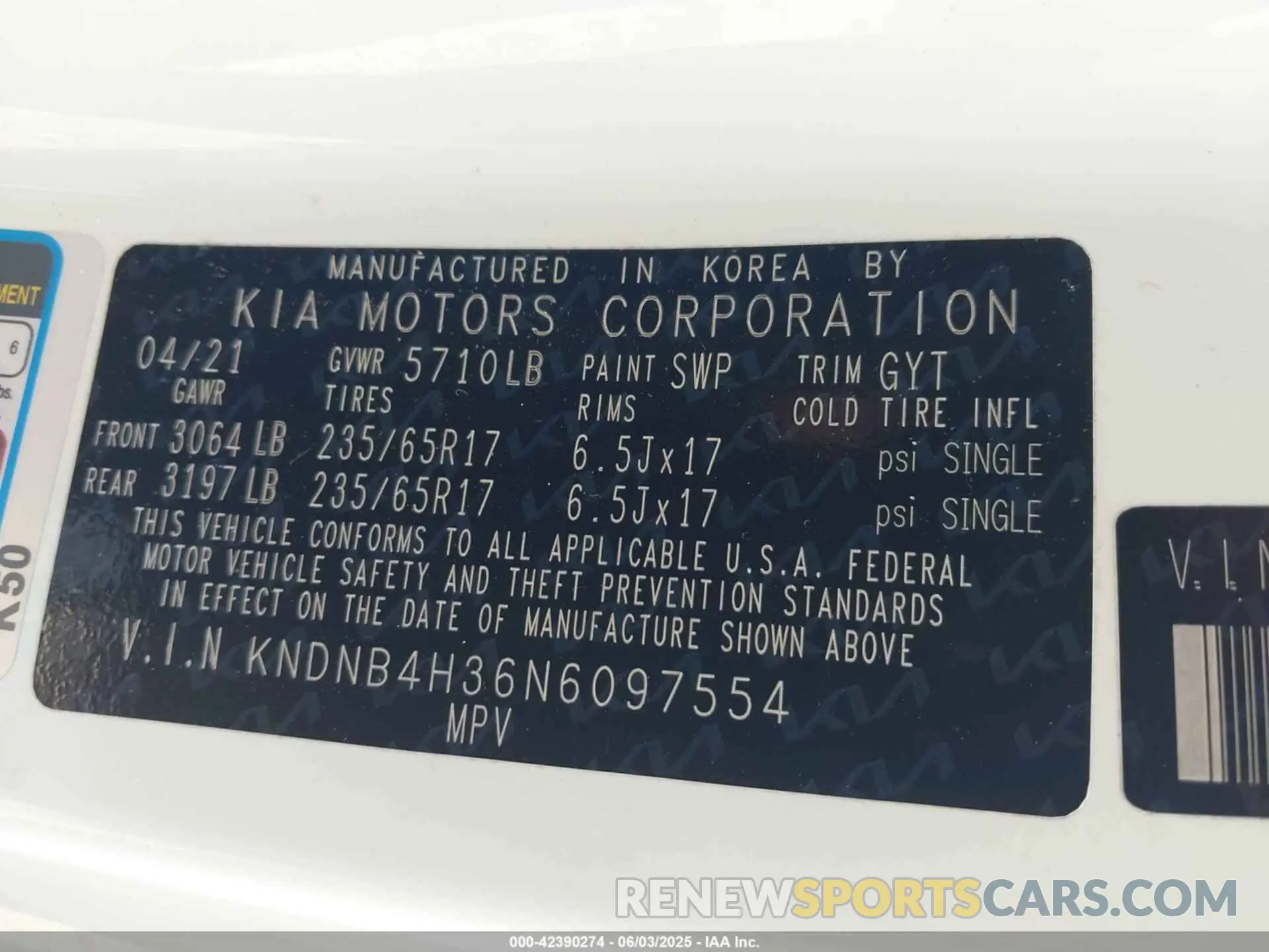 9 Photograph of a damaged car KNDNB4H36N6097554 KIA CARNIVAL MPV 2022