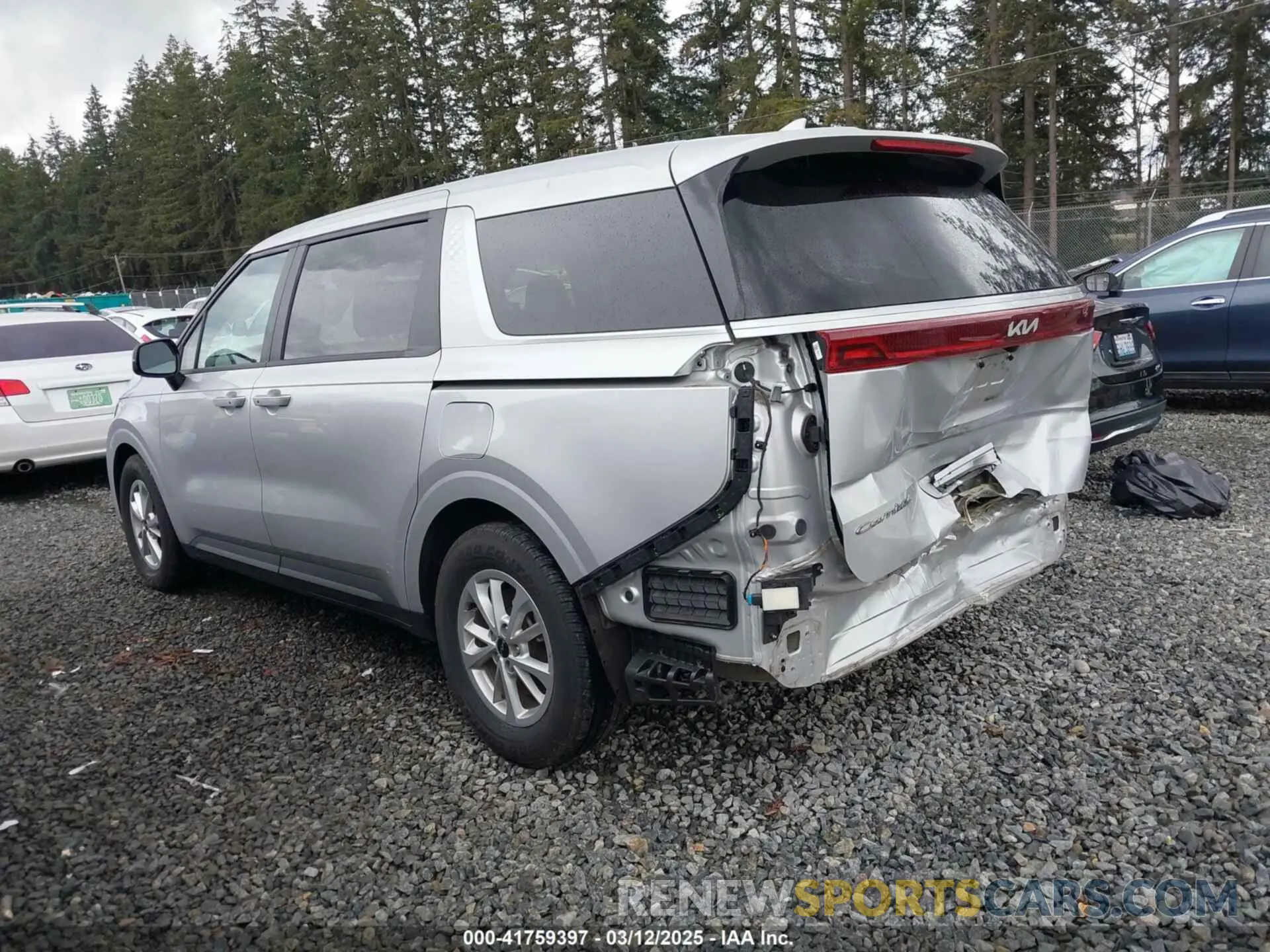 3 Фотография поврежденного автомобиля KNDNB4H36N6131654 KIA CARNIVAL MPV 2022