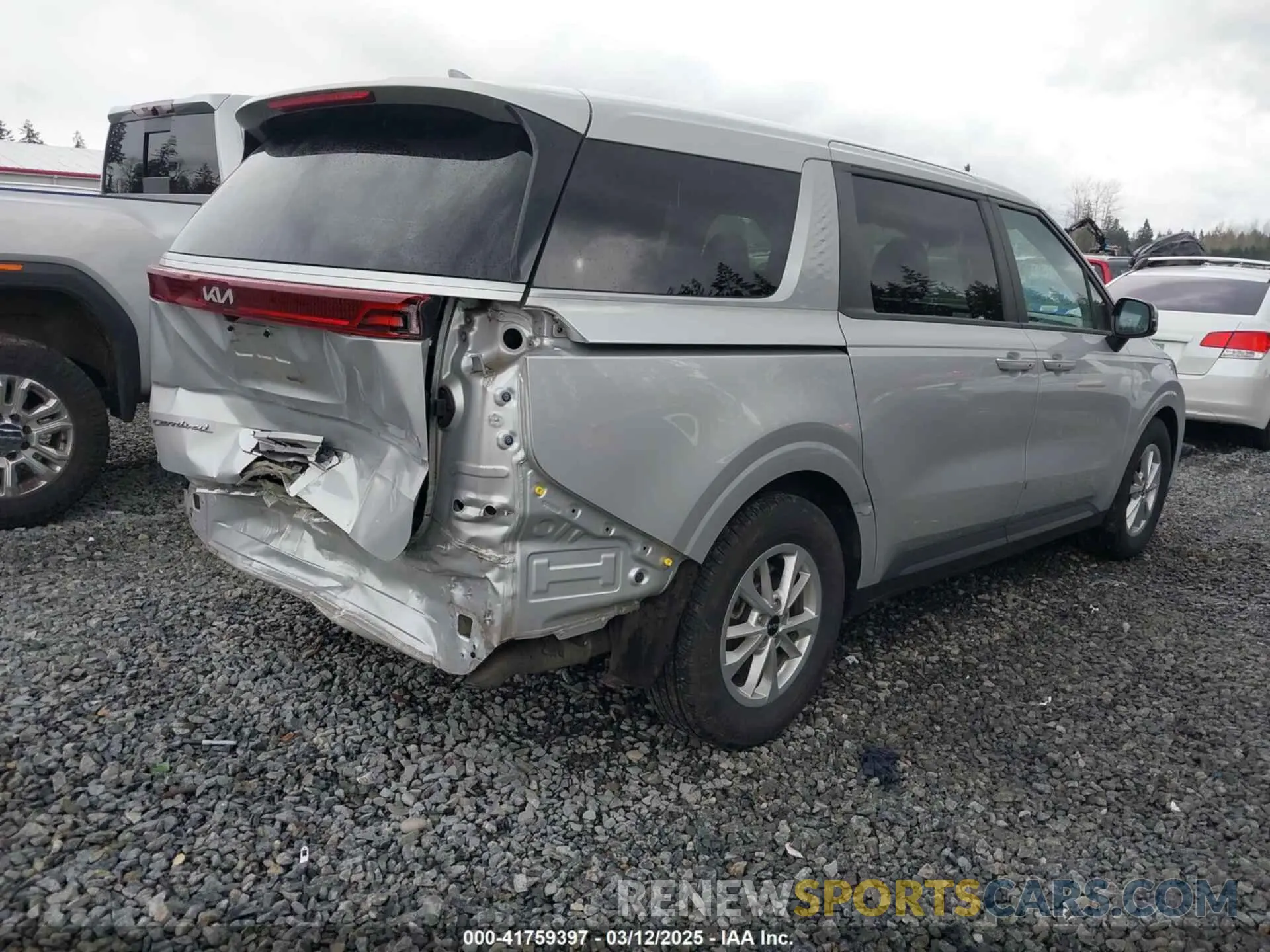 4 Фотография поврежденного автомобиля KNDNB4H36N6131654 KIA CARNIVAL MPV 2022