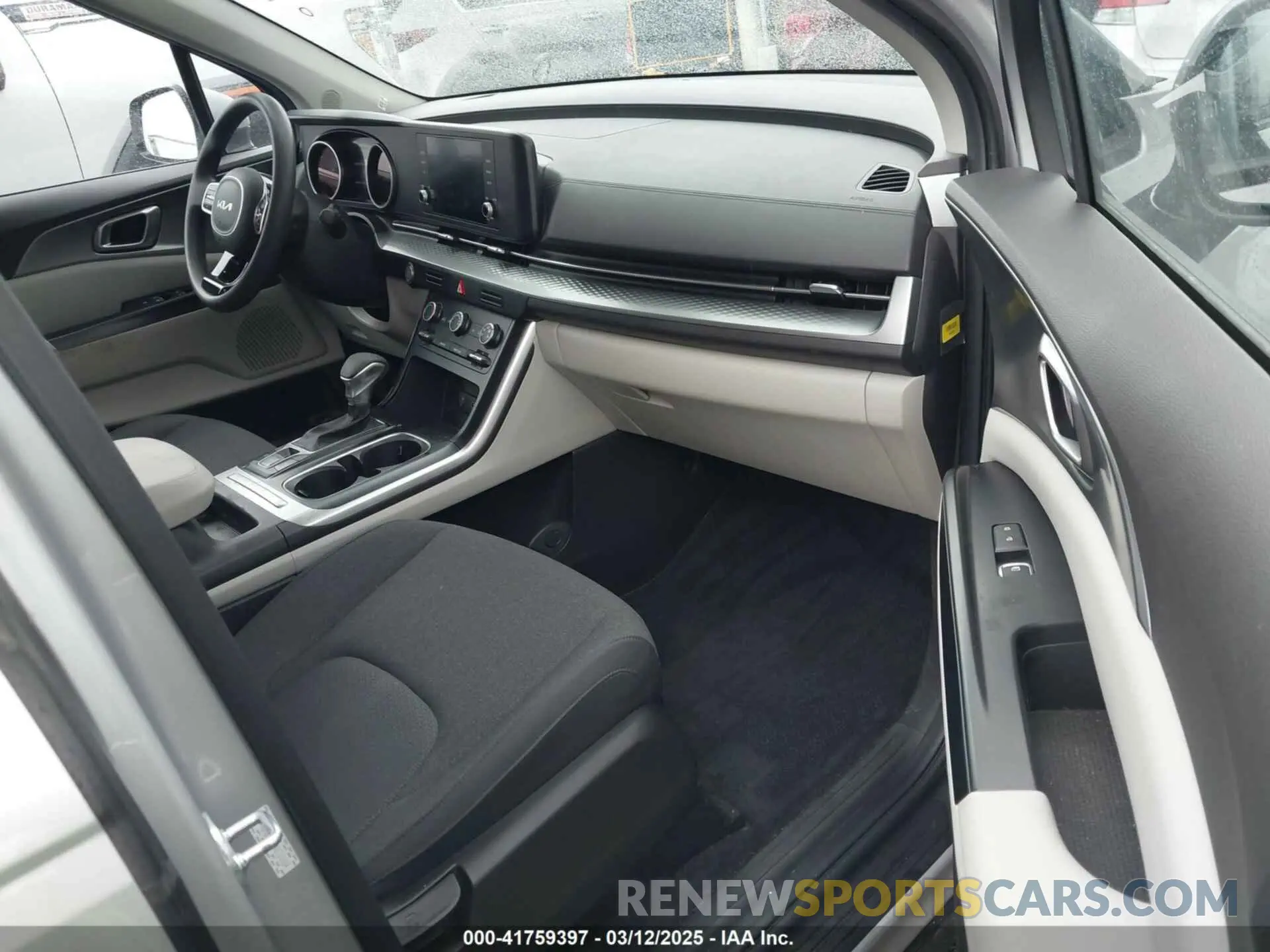 5 Фотография поврежденного автомобиля KNDNB4H36N6131654 KIA CARNIVAL MPV 2022