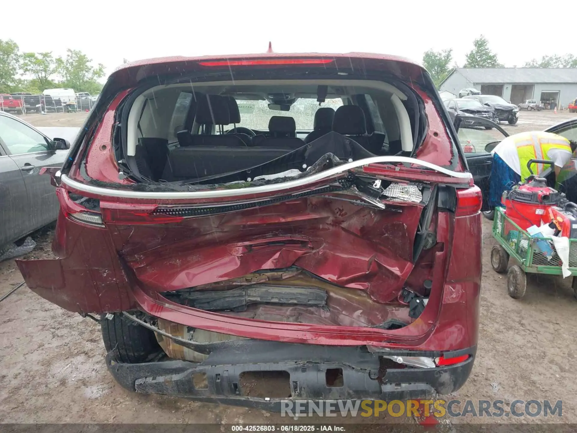 16 Фотография поврежденного автомобиля KNDNC5H36N6066596 KIA CARNIVAL MPV 2022