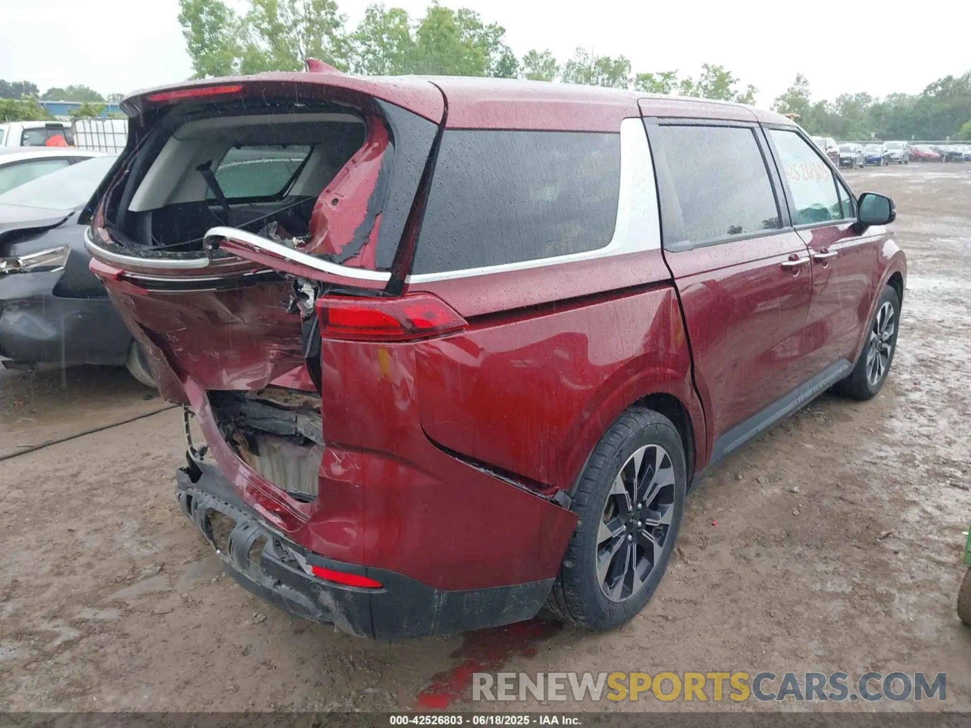 4 Фотография поврежденного автомобиля KNDNC5H36N6066596 KIA CARNIVAL MPV 2022
