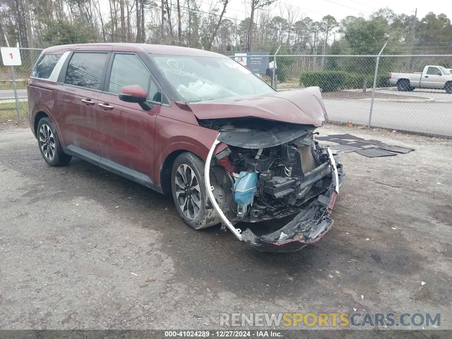 1 Photograph of a damaged car KNDNC5H36N6097184 KIA CARNIVAL MPV 2022