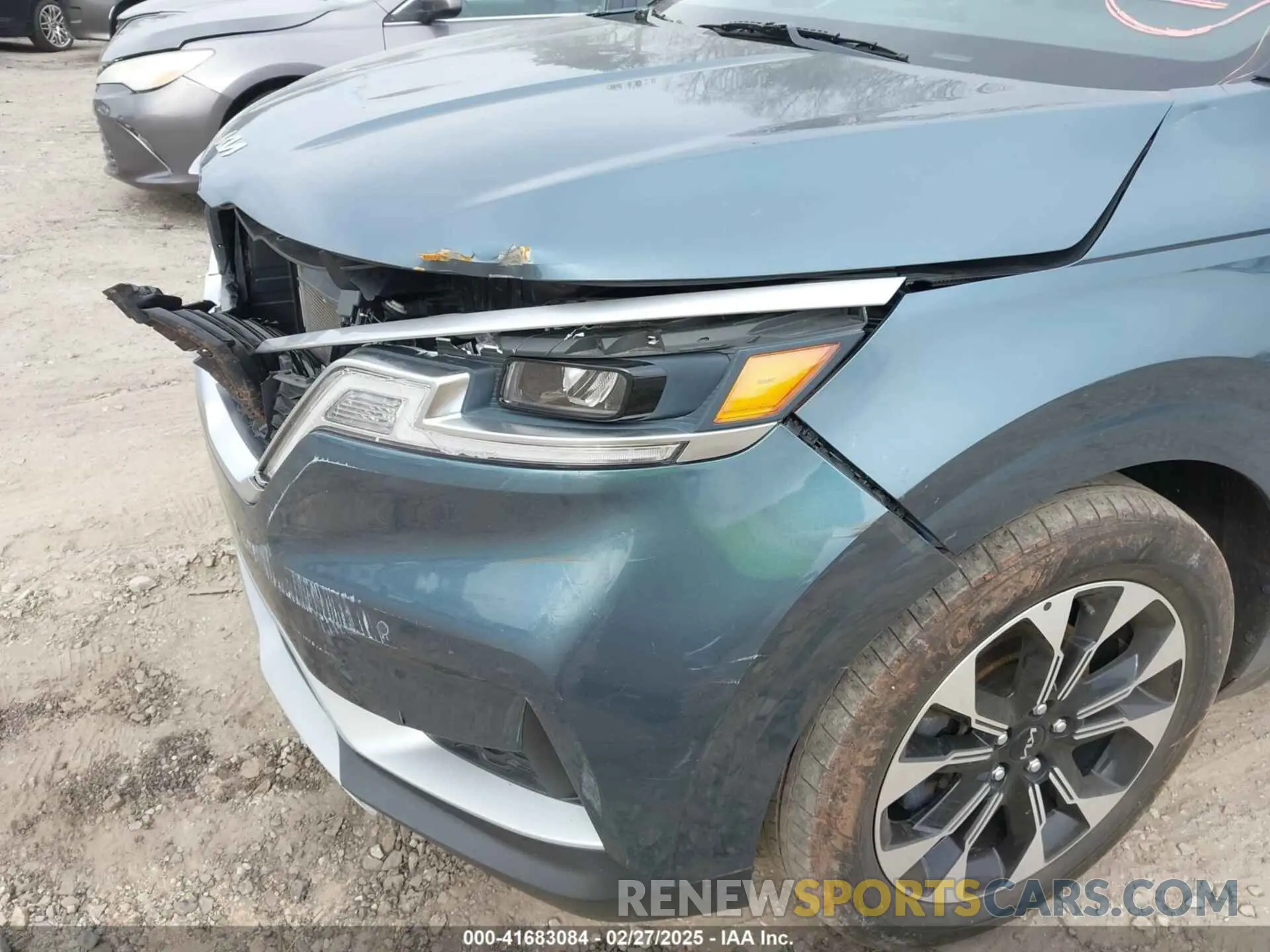 6 Photograph of a damaged car KNDNC5H36N6126232 KIA CARNIVAL MPV 2022
