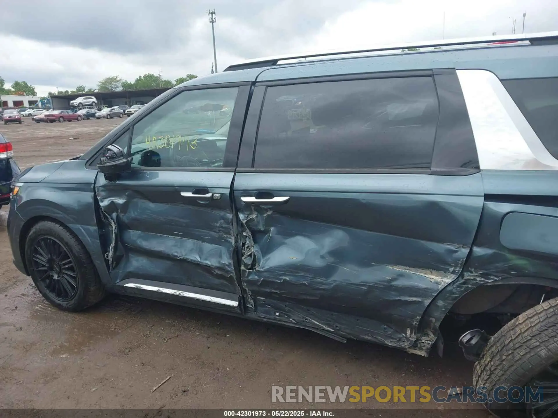 14 Фотография поврежденного автомобиля KNDNE5H35N6064087 KIA CARNIVAL MPV 2022