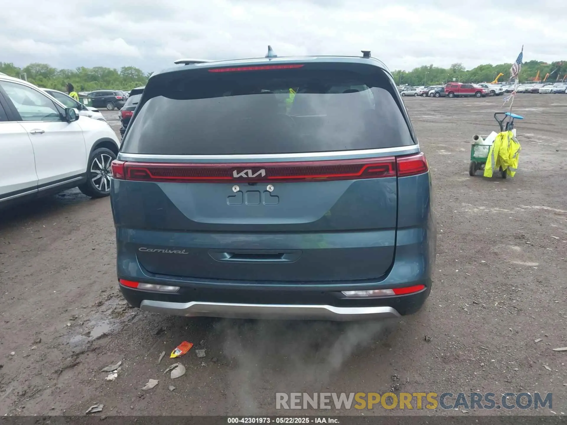16 Фотография поврежденного автомобиля KNDNE5H35N6064087 KIA CARNIVAL MPV 2022