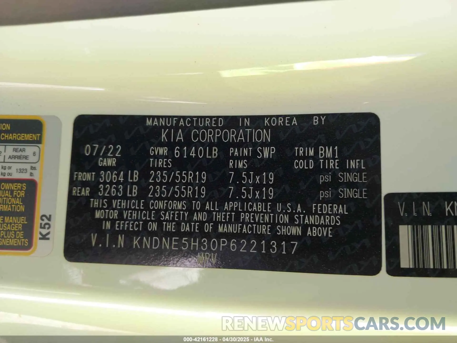 9 Фотография поврежденного автомобиля KNDNE5H30P6221317 KIA CARNIVAL MPV 2023