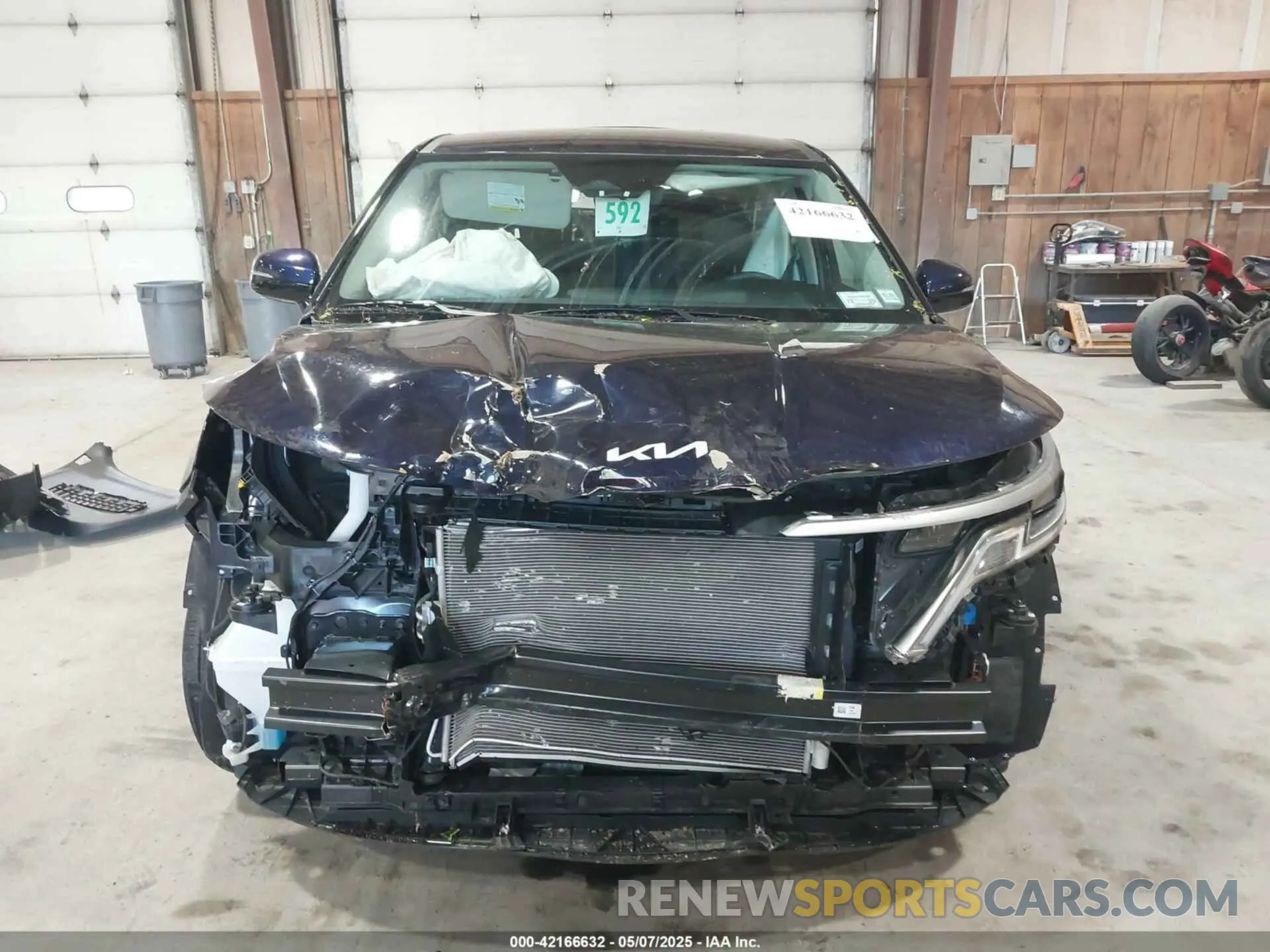 12 Photograph of a damaged car KNDNB4H31R6397993 KIA CARNIVAL MPV 2024