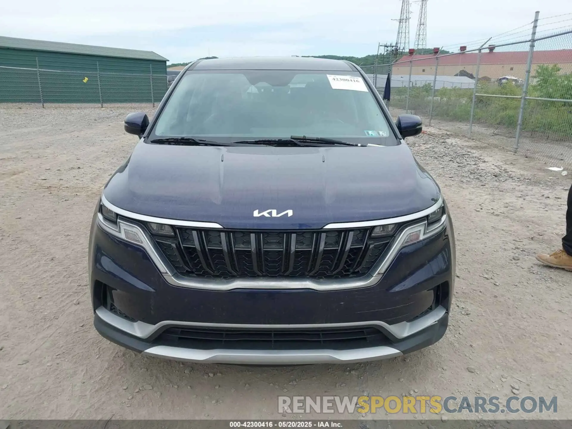 12 Фотография поврежденного автомобиля KNDNB4H35R6350739 KIA CARNIVAL MPV 2024